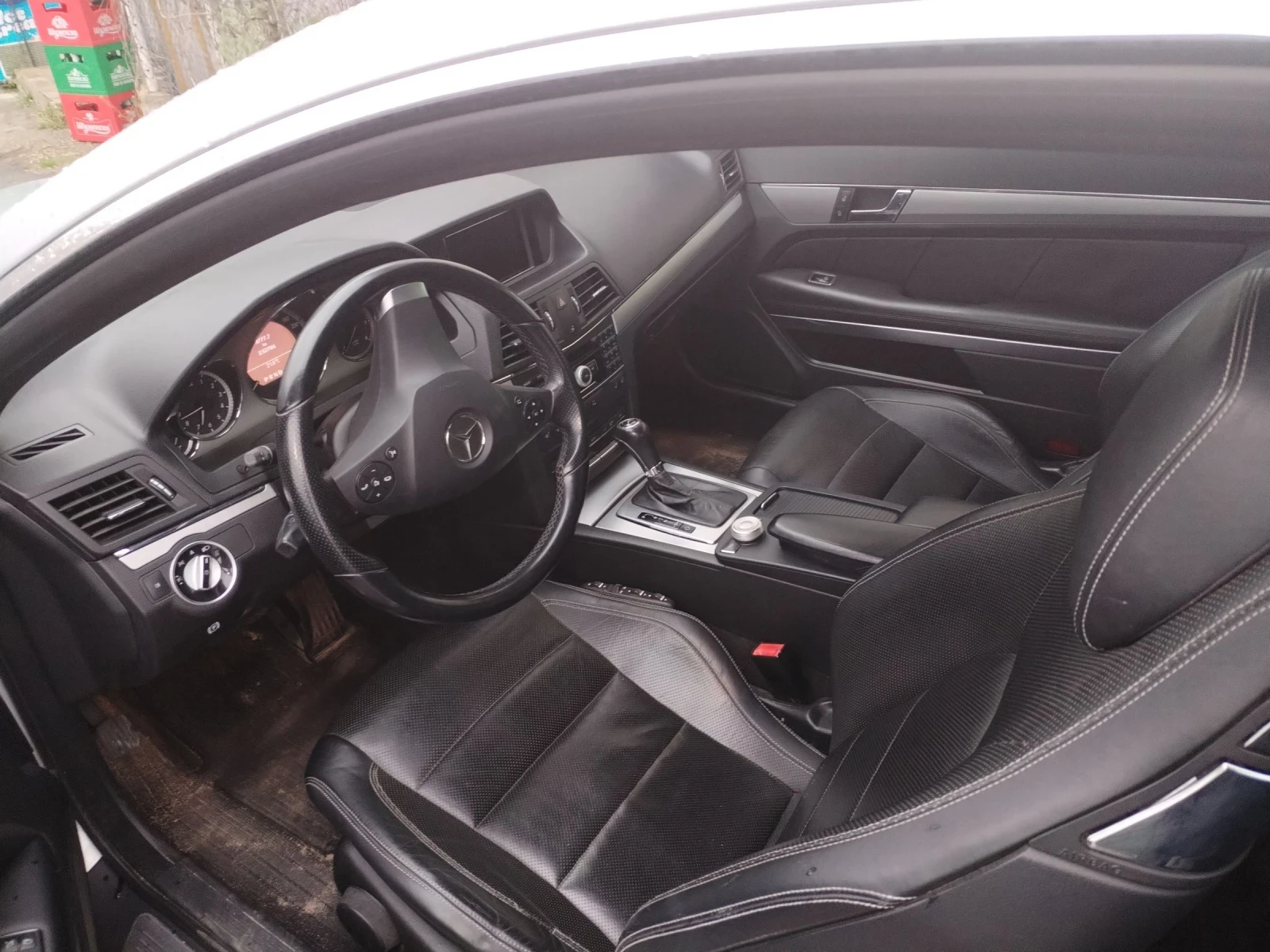 Mercedes-Benz E 220 2.2cdi, снимка 4 - Автомобили и джипове - 54613168