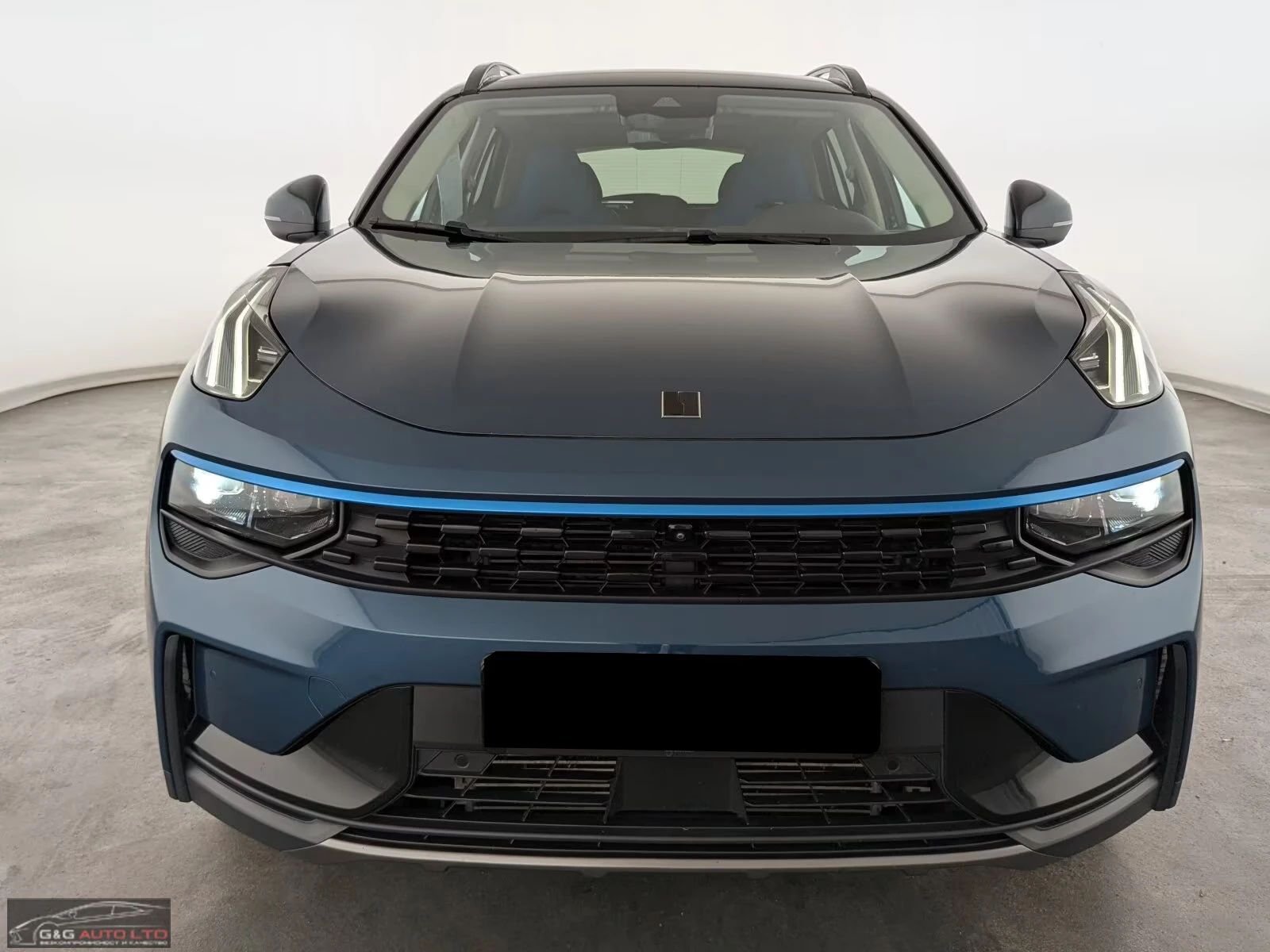 LynkCo 01 PHEV/261HP/PANO/360/MEMO/LED/KLESS/NAVI/343q | Mobile.bg � ����������� 2