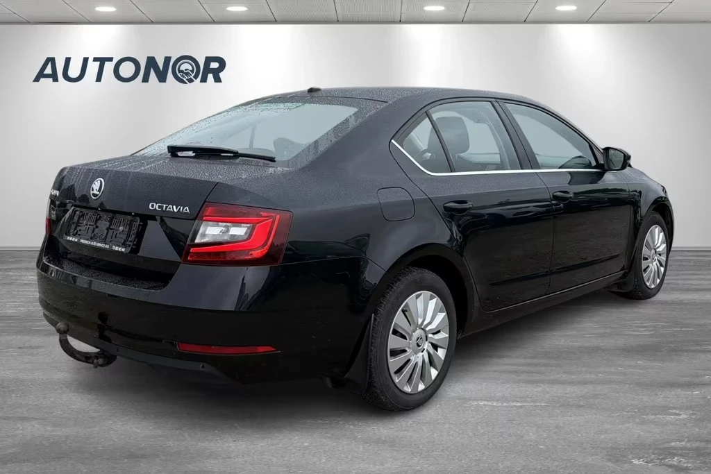 Skoda Octavia 1.6tdi DSG 116ps STYLE DK, снимка 3 - Автомобили и джипове - 54898241