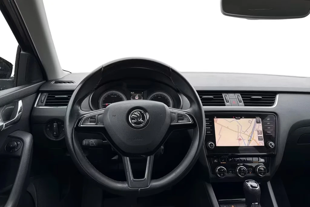 Skoda Octavia 1.6tdi DSG 116ps STYLE DK, снимка 6 - Автомобили и джипове - 54898241