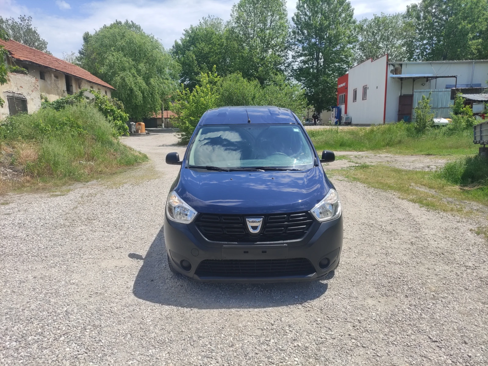 Dacia Dokker 1.5dci отличен 105000км навигация step way