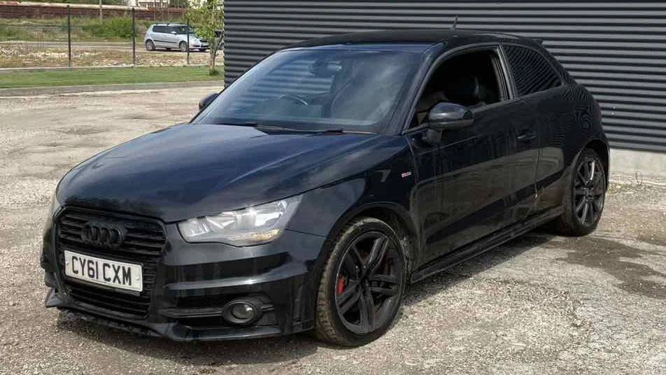 Audi A1, снимка 2 - Автомобили и джипове - 55394774