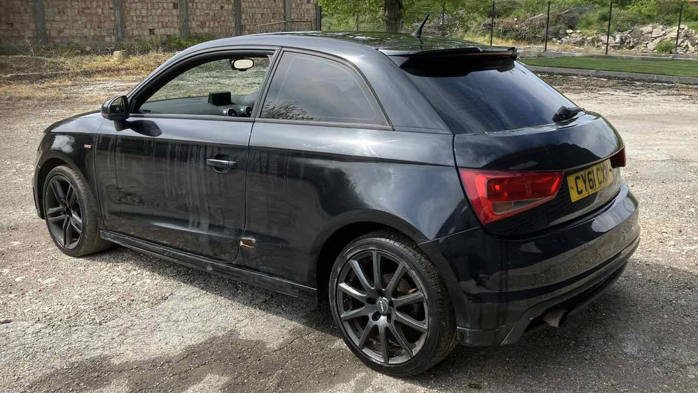 Audi A1, снимка 6 - Автомобили и джипове - 55394774