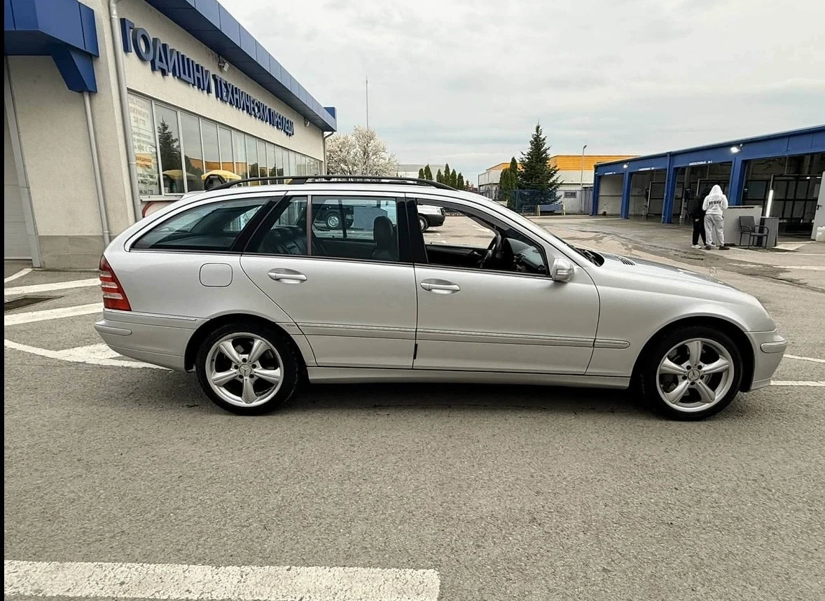 Mercedes-Benz C 270, снимка 4 - Автомобили и джипове - 55505019