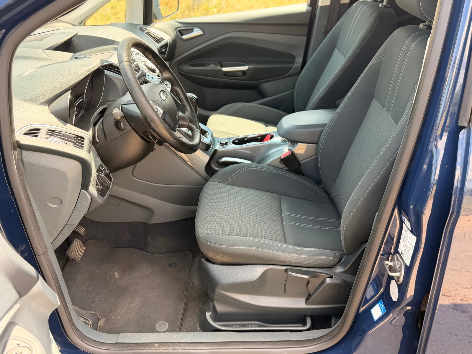 Ford Grand C-Max, снимка 7 - Автомобили и джипове - 55604683