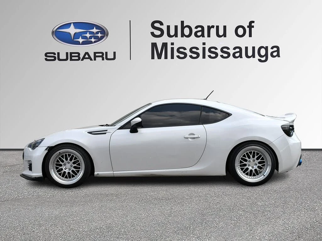 Subaru BRZ RWD* КОЖА* NAVI* ПОДГРЕВ* КАМЕРА* , снимка 2 - Автомобили и джипове - 55664785