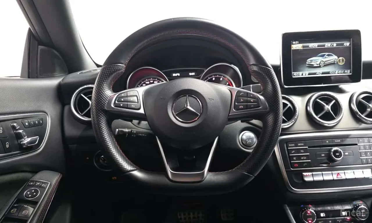 Mercedes-Benz CLA 220 * AMG Line * ������ ���� �� �������� | Mobile.bg � ����������� 12