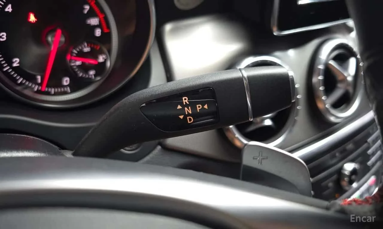 Mercedes-Benz CLA 220 * AMG Line * ������ ���� �� �������� | Mobile.bg � ����������� 9