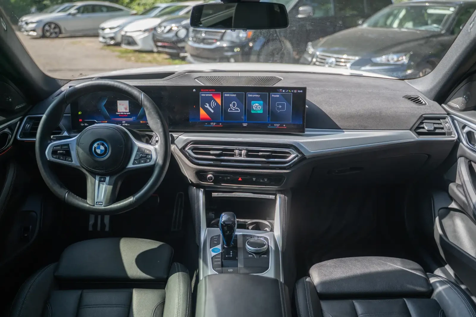 BMW i4 M* SPORT* HARMON* KARDON* ХЕДЪП* 360КАМЕРА* , снимка 5 - Автомобили и джипове - 55792413
