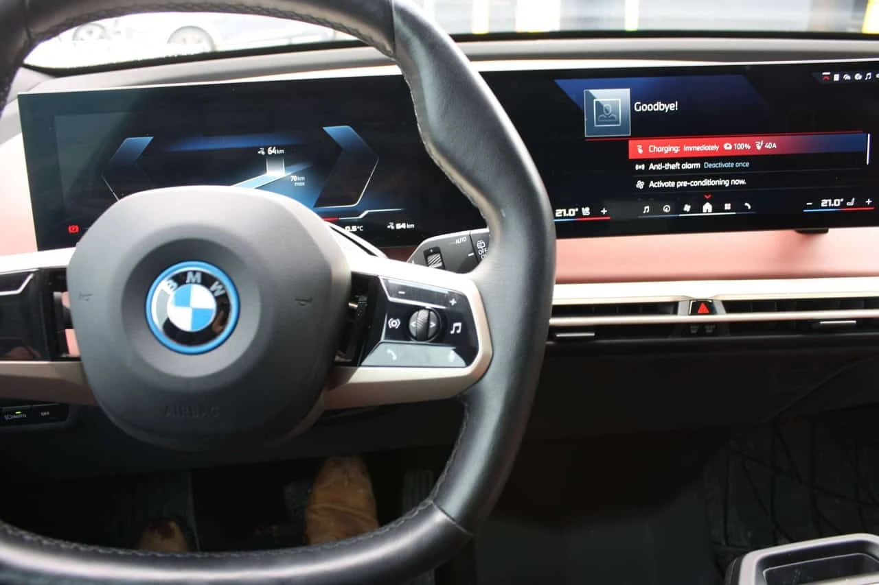 BMW iX M60 xDrive | CARFAX | ��� ���������  | Mobile.bg � ����������� 10