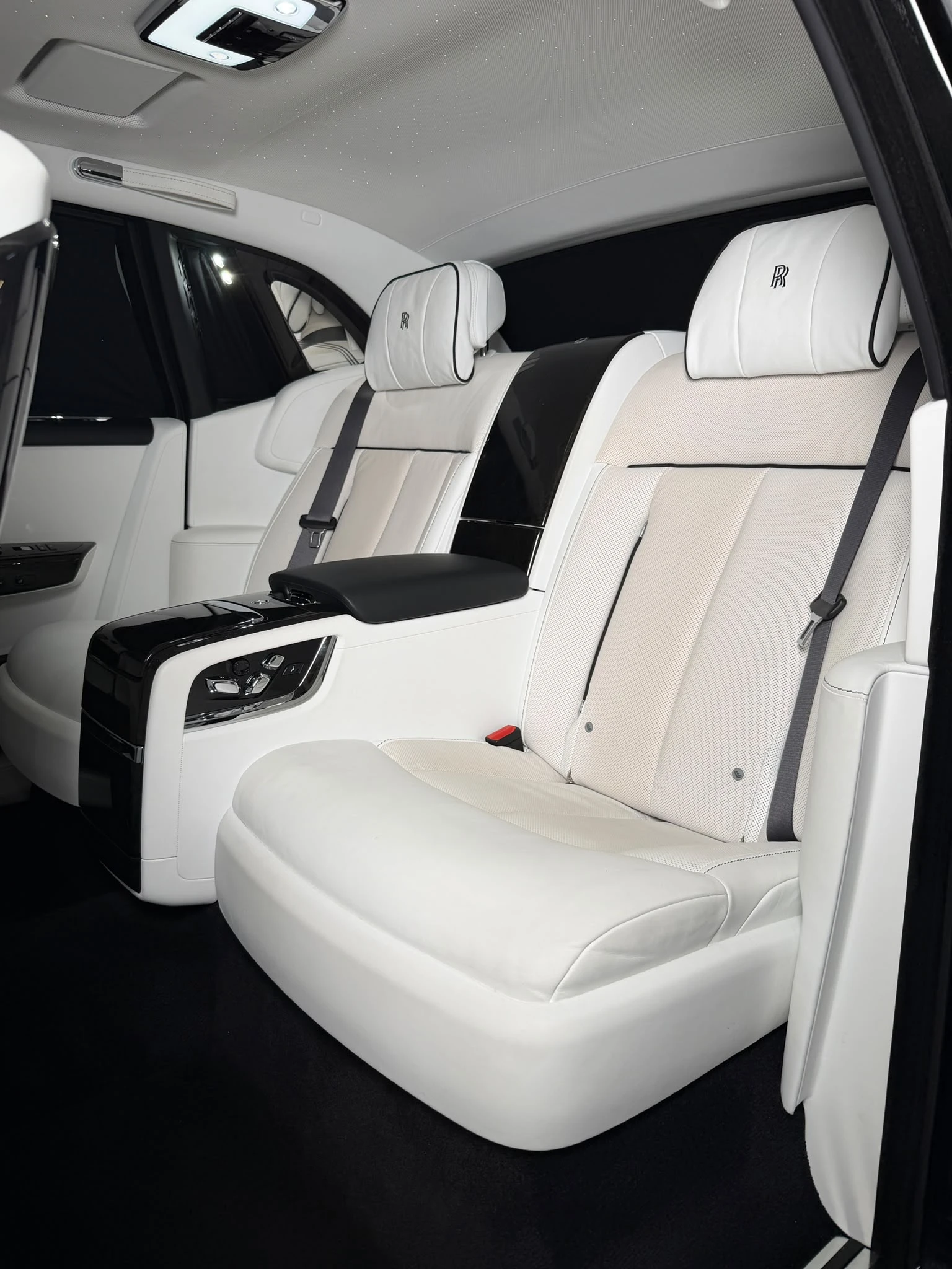 Rolls-Royce Phantom ShootingStar* TV* BeSpoke | Mobile.bg � ����������� 17