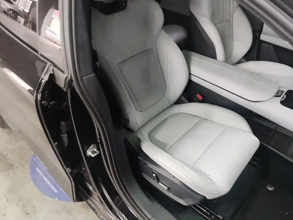 LynkCo 10, снимка 15 - Автомобили и джипове - 56637937