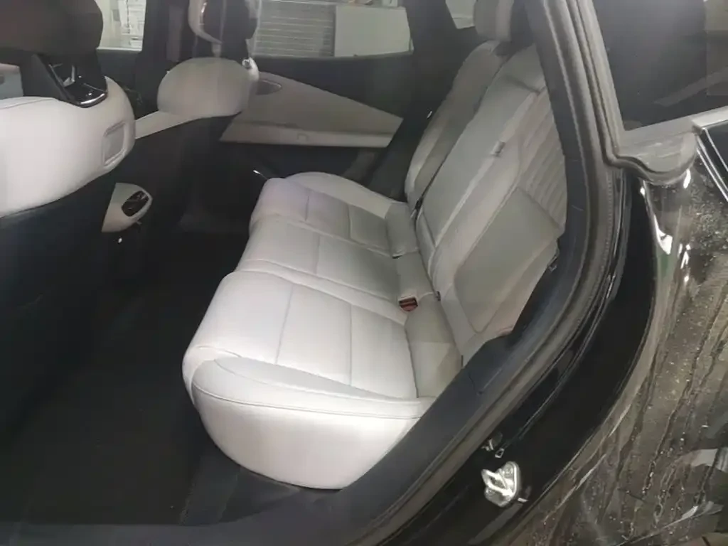 LynkCo 10, снимка 12 - Автомобили и джипове - 56637937