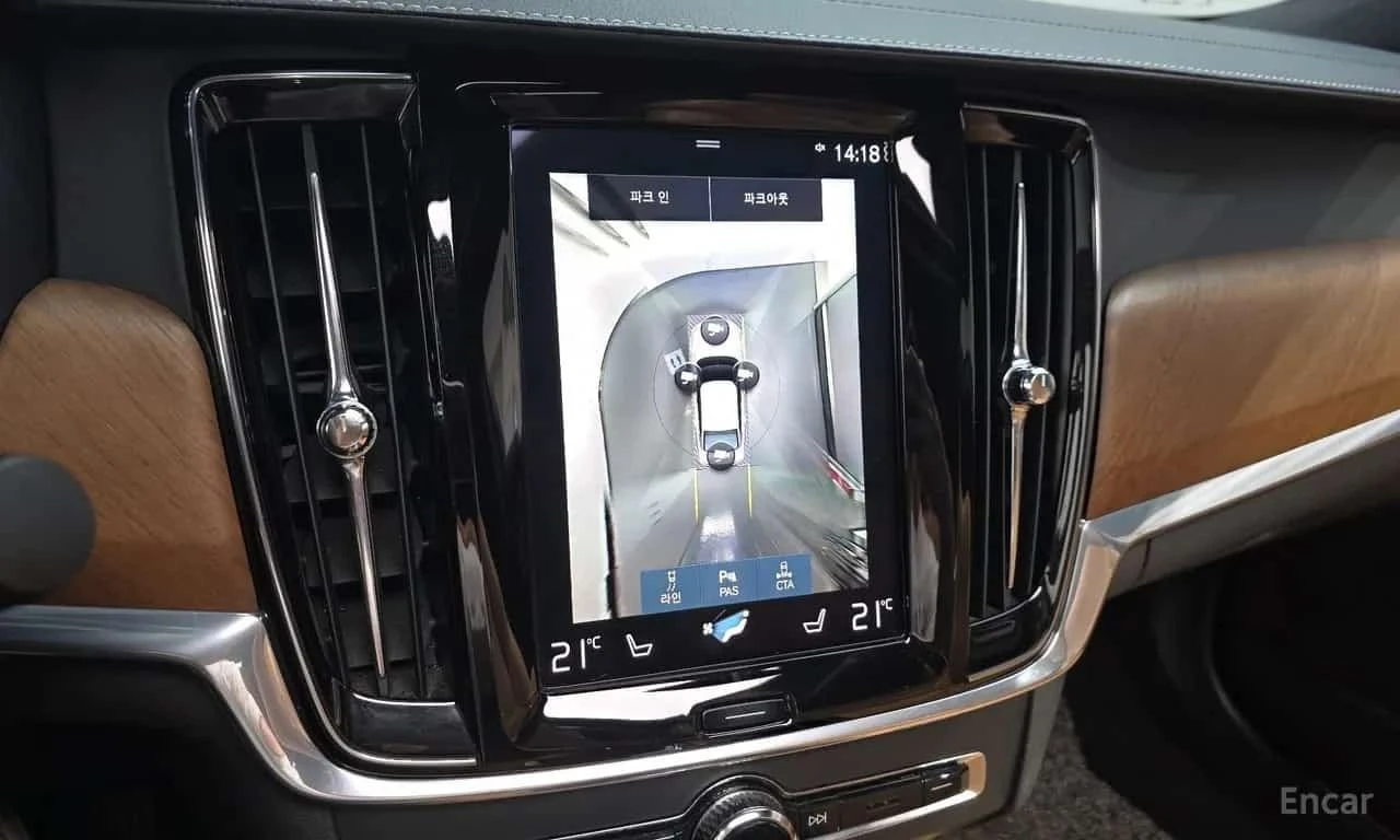 Volvo S90 * T5 Inscription * , снимка 14 - Автомобили и джипове - 56735234