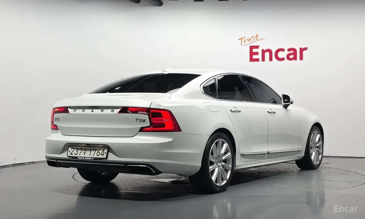 Volvo S90 * T5 Inscription * , снимка 2 - Автомобили и джипове - 56735234