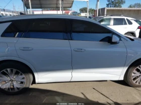 Audi Q4 E-TRON PREMIUM PLUS 40 RWD, снимка 13