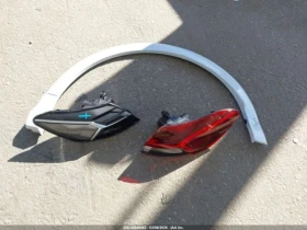 Audi Q4 E-TRON PREMIUM PLUS 40 RWD, снимка 11