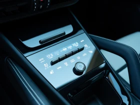 Porsche Cayenne E-Hybrid Coupé Black Edition, снимка 12
