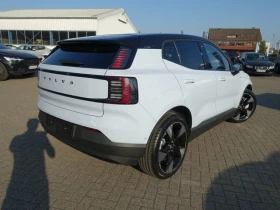 Volvo EX30 Ultra Twin Motor Performance AWD | Mobile.bg    2