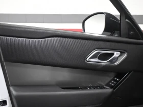 Land Rover Range Rover Velar S * P250 * * HeadUp* * AвтоКредит* (ЦЕНА ДО БГ) - 61199 лв. / 31290.55 € - 94190336 15