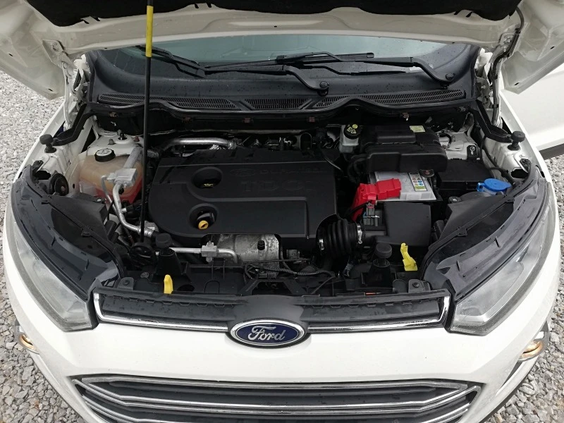 Ford EcoSport 1.5TDCi kli 90, снимка 15 - Автомобили и джипове - 45586378