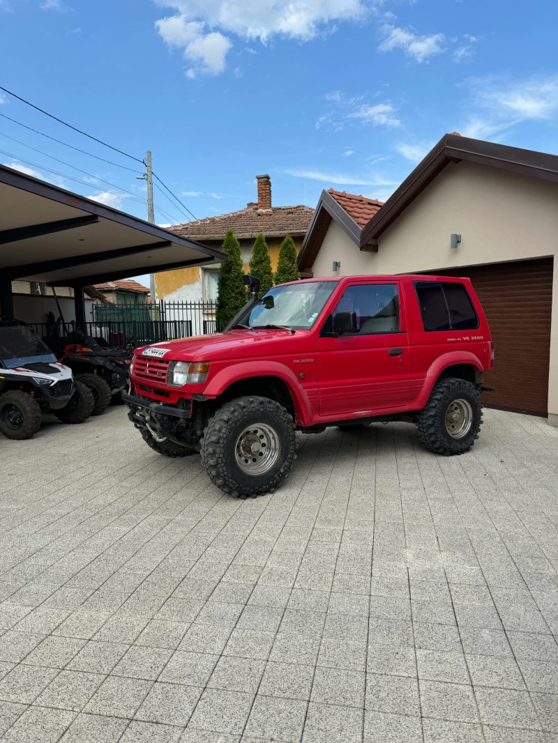 Mitsubishi Pajero 3.5 РЪЧНИ СКОРОСТИ, снимка 1 - Автомобили и джипове - 47069963