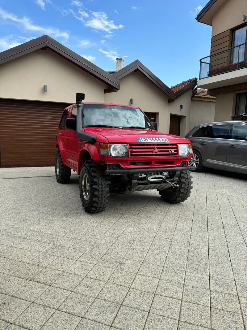 Mitsubishi Pajero 3.5 РЪЧНИ СКОРОСТИ, снимка 3 - Автомобили и джипове - 47069963