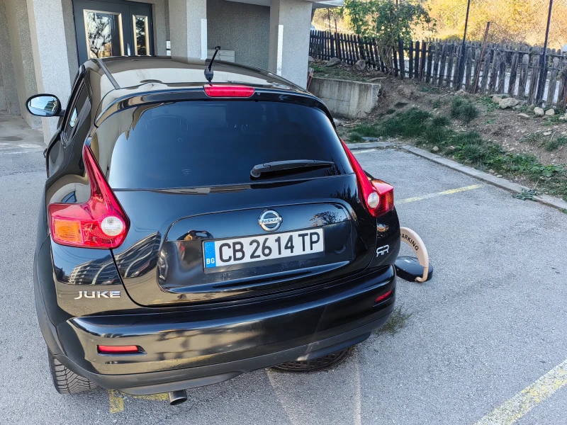 Nissan Juke 1.6 DiG  Turbo, снимка 3 - Автомобили и джипове - 47901896