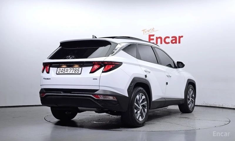 Hyundai Tucson, снимка 2 - Автомобили и джипове - 52971418