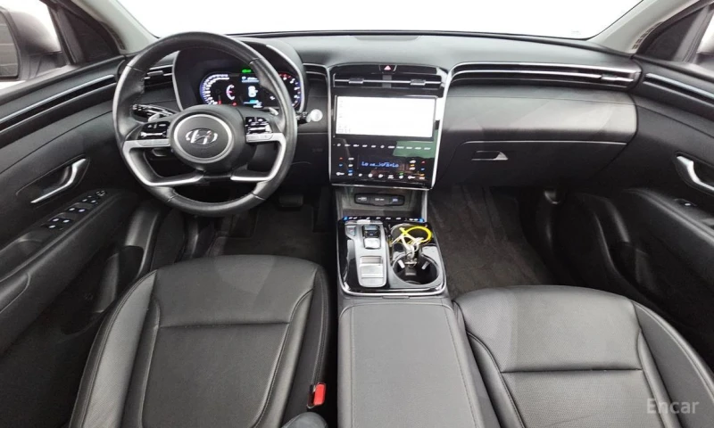 Hyundai Tucson, снимка 7 - Автомобили и джипове - 52971418