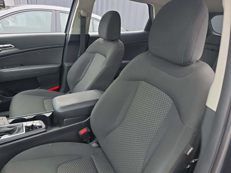 Kia Sportage LX, снимка 7 - Автомобили и джипове - 53014131