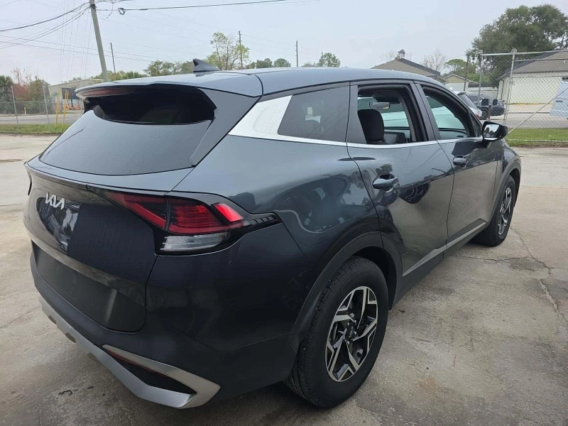 Kia Sportage LX, снимка 4 - Автомобили и джипове - 53014131