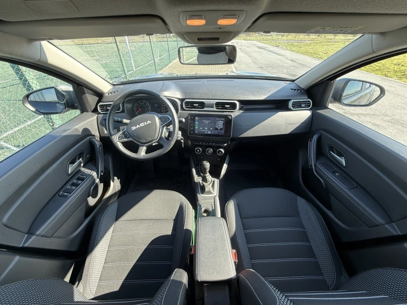 Dacia Duster, снимка 9 - Автомобили и джипове - 53499926