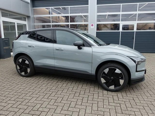 Volvo EX30 Ultra Twin Motor Performance AWD - изображение 7