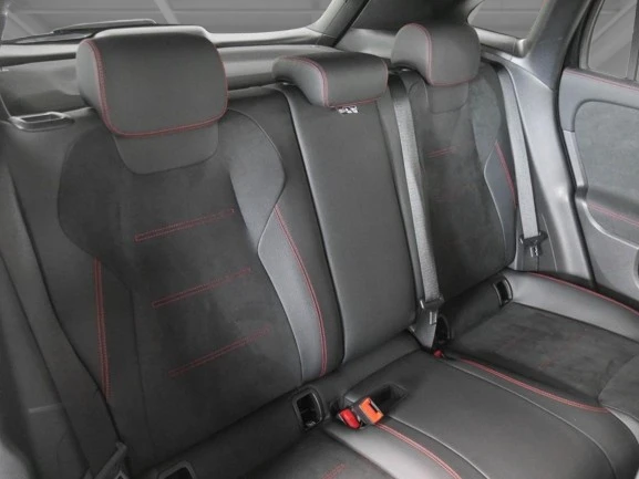 Mercedes-Benz GLA 200 = AMG Line = Advanced Plus Гаранция, снимка 8 - Автомобили и джипове - 53075134