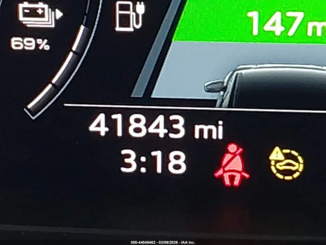 Audi Q4 E-TRON PREMIUM PLUS 40 RWD, снимка 15 - Автомобили и джипове - 54369939