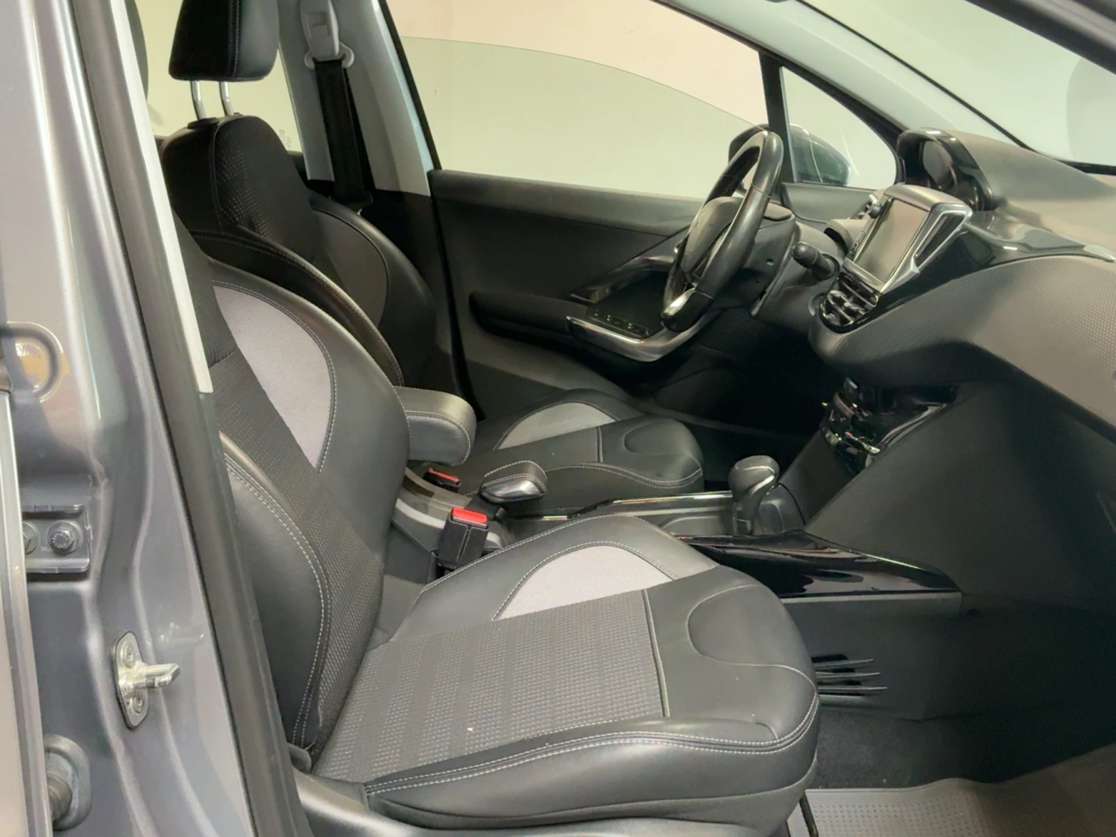 Peugeot 2008 * * FACELIFT* * * * *  | Mobile.bg   10