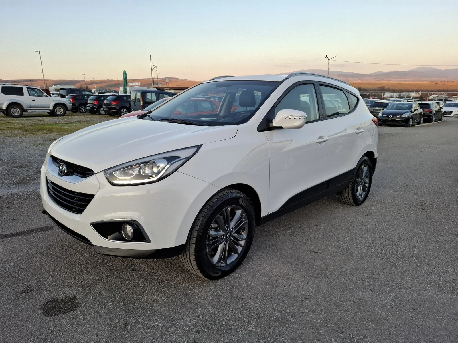 Hyundai IX35 1, 7 CRDI-NAVI, FACELIFT  - изображение 3