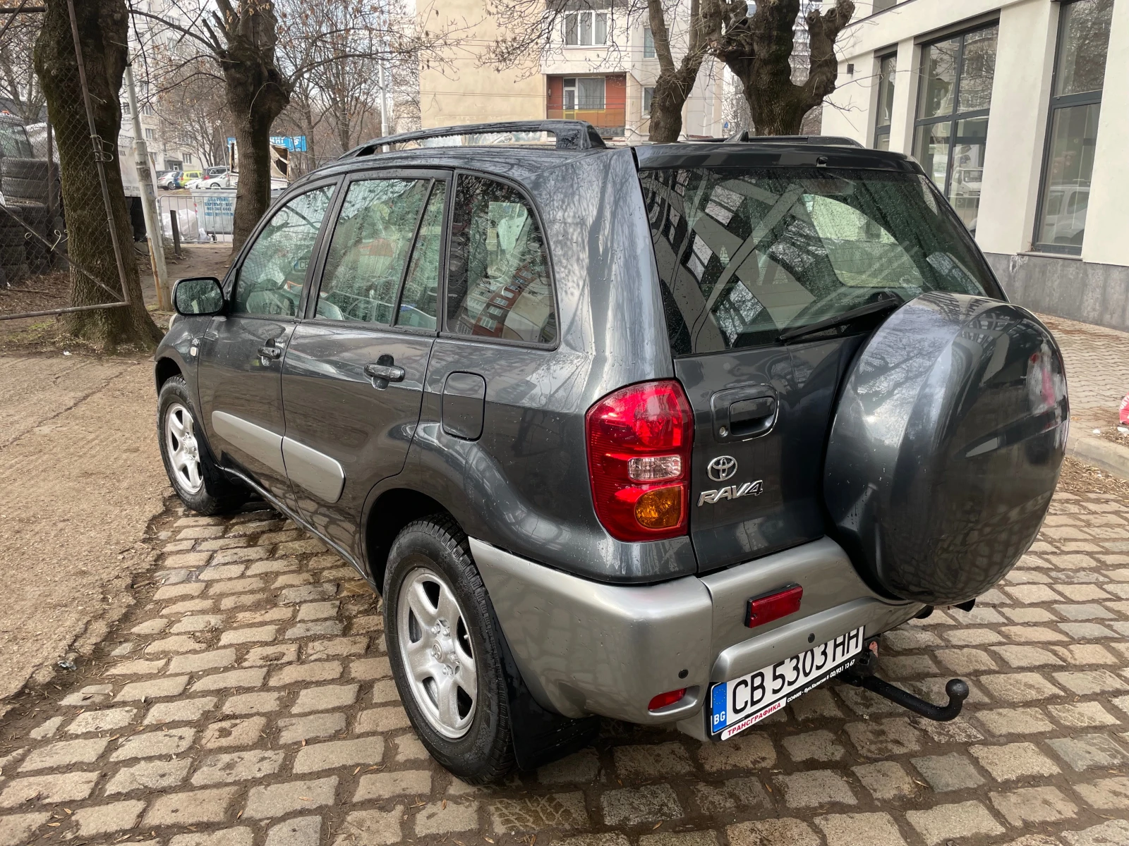 Toyota Rav4 2.0D4D - изображение 6