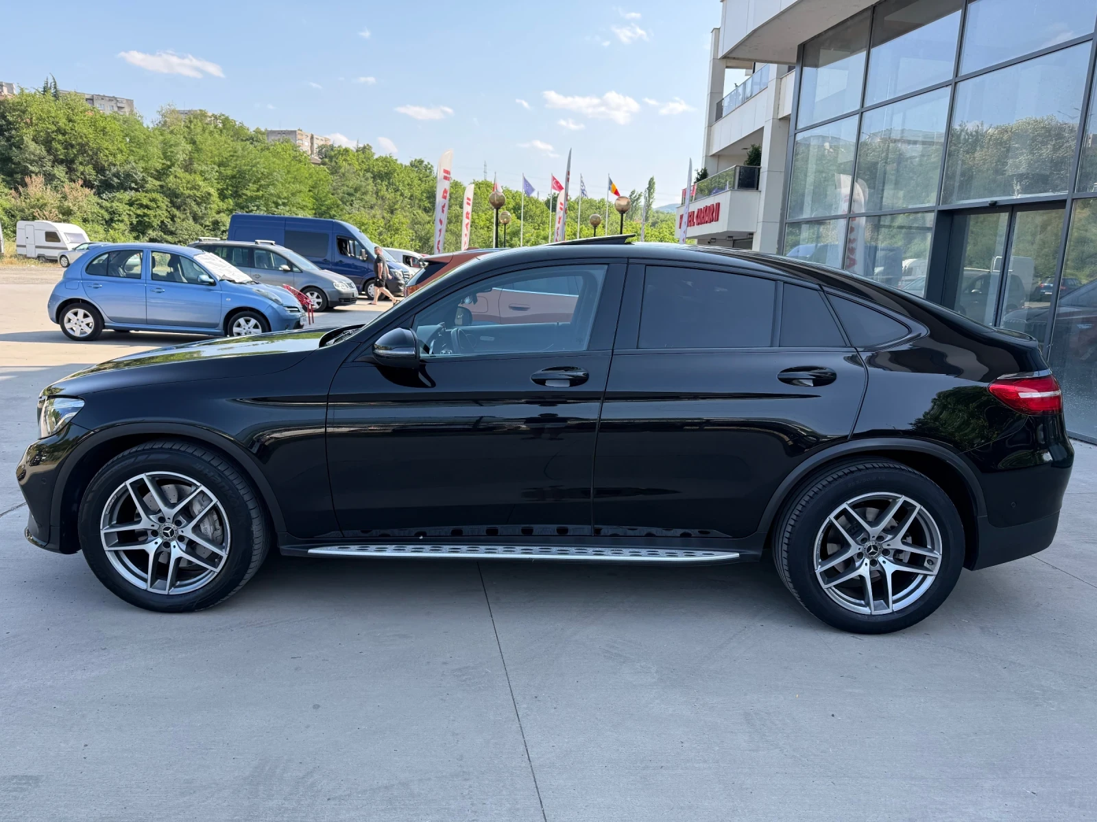 Mercedes-Benz GLC 220 AMG-Line Coupe  - изображение 3
