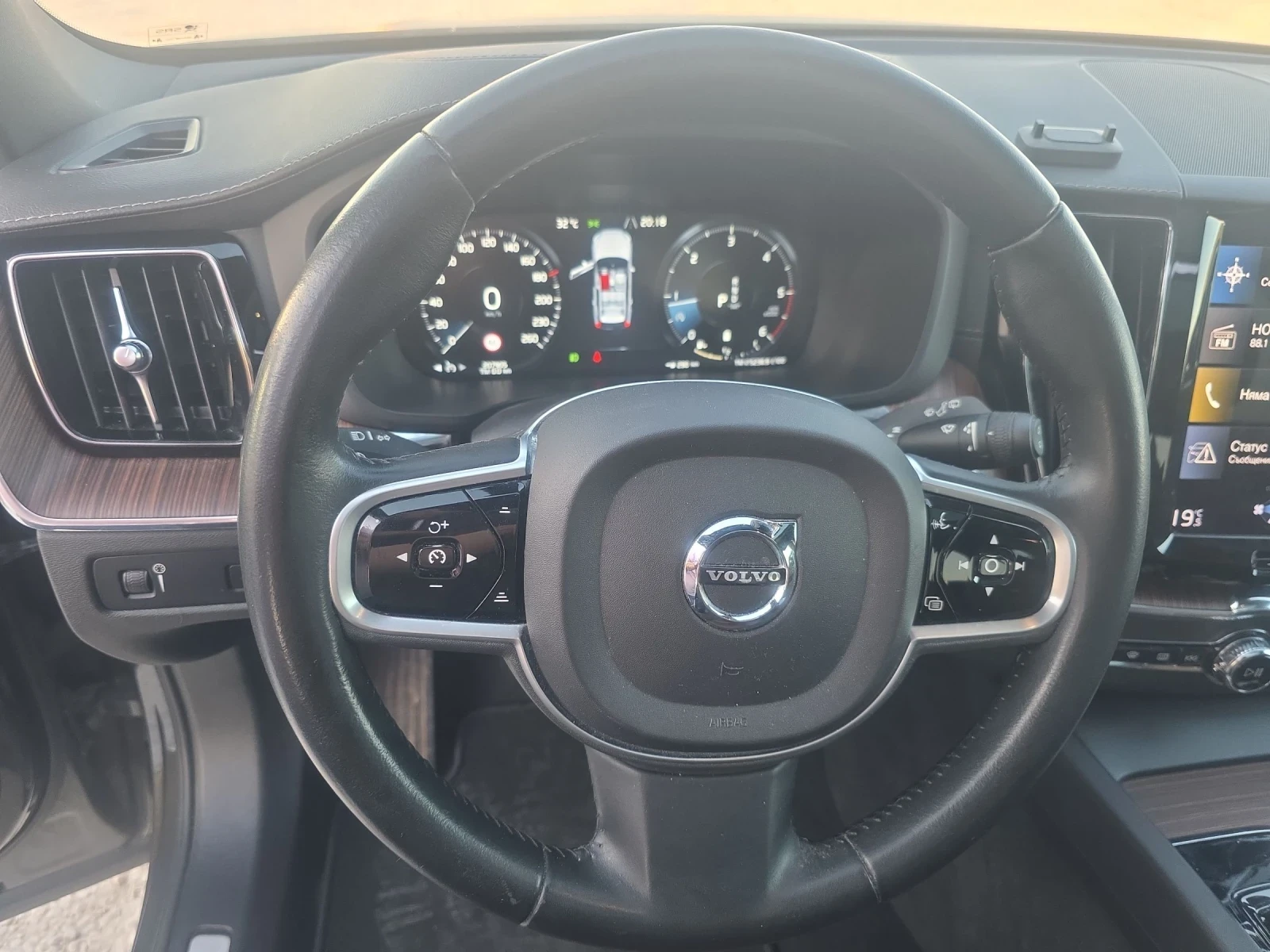Volvo XC60 XC60-2.0-B4, Inscription, Full, Panorama - изображение 8