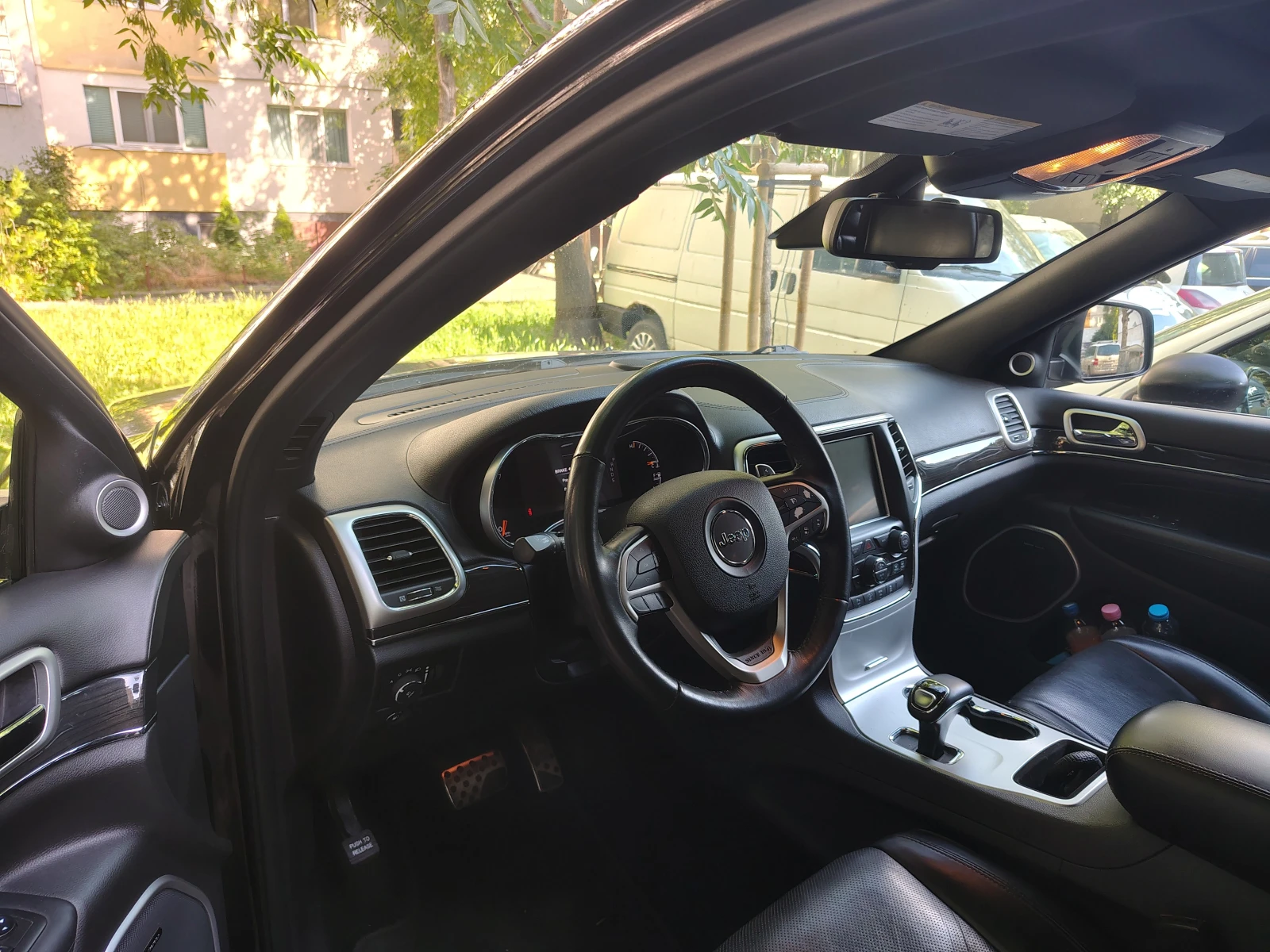 Jeep Grand cherokee 3.6, снимка 12 - Автомобили и джипове - 55381854