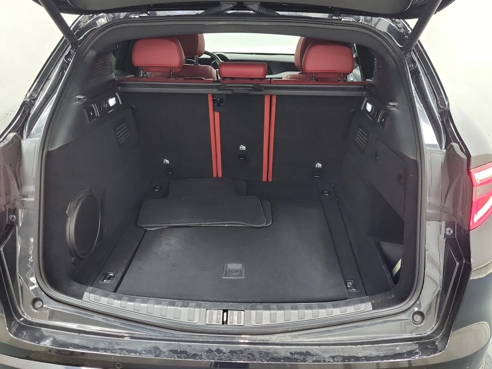Alfa Romeo Stelvio * VELOCE* AWD* PANO* DISTRONIC* KAMERA* PODGREV*  | Mobile.bg � ����������� 12