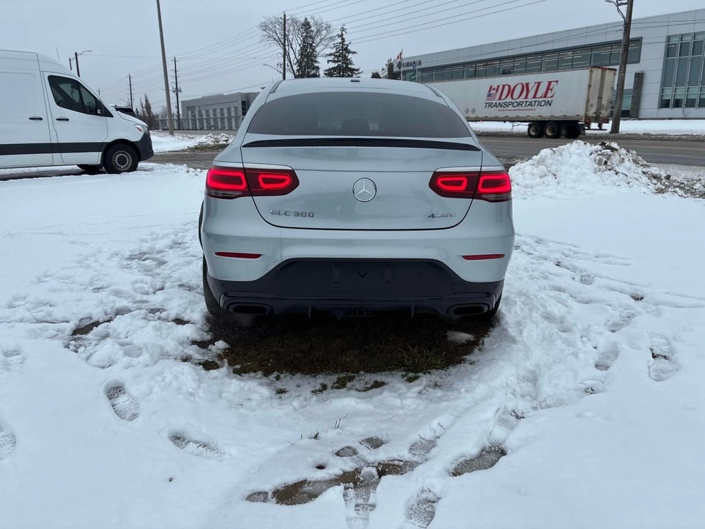 Mercedes-Benz GLC 300 2023 * CARFAX * БЕЗ ПЪРВОНАЧАЛНА ВНОСКА - изображение 5