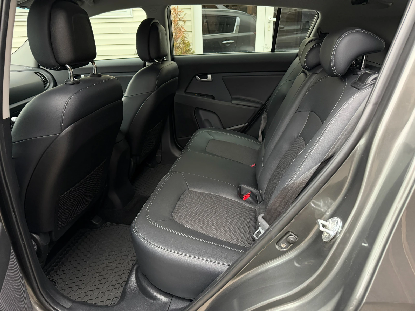 Kia Sportage 2.0i* 4x4* СЕРВИЗНА КНИЖКА  - изображение 9