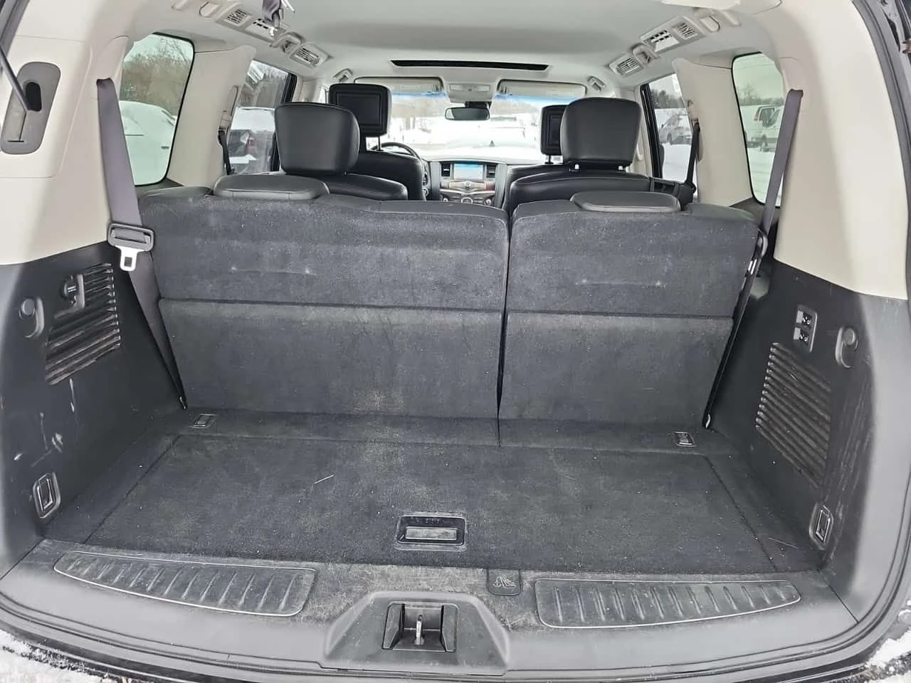 Infiniti QX80 * 4WD 4dr 8 Passenger * CARFAX * ���� �� �� | Mobile.bg � ����������� 11