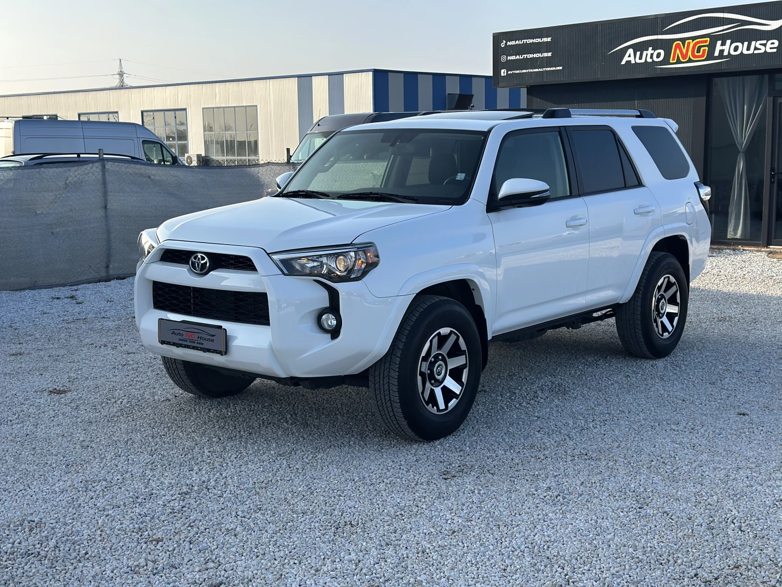 Toyota 4runner LPG| 20 000км| 2 КОМПЛЕКТА ГУМИ/ДЖАНТИ| РЕГИСТРИРА - изображение 2