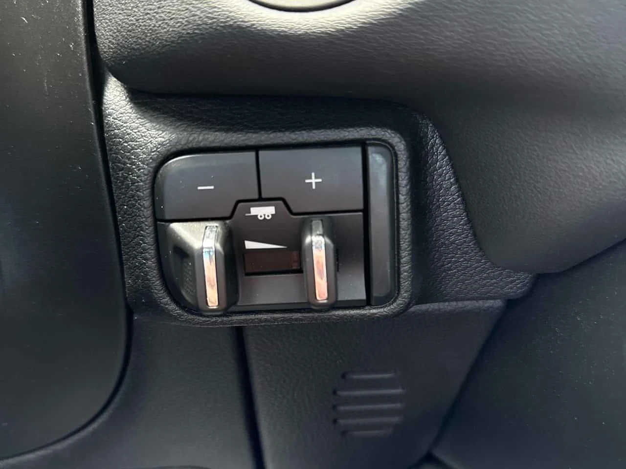 Dodge Durango R/T Plus AWD /CARFAX/ОБДУХВАНЕ, снимка 12 - Автомобили и джипове - 53998650