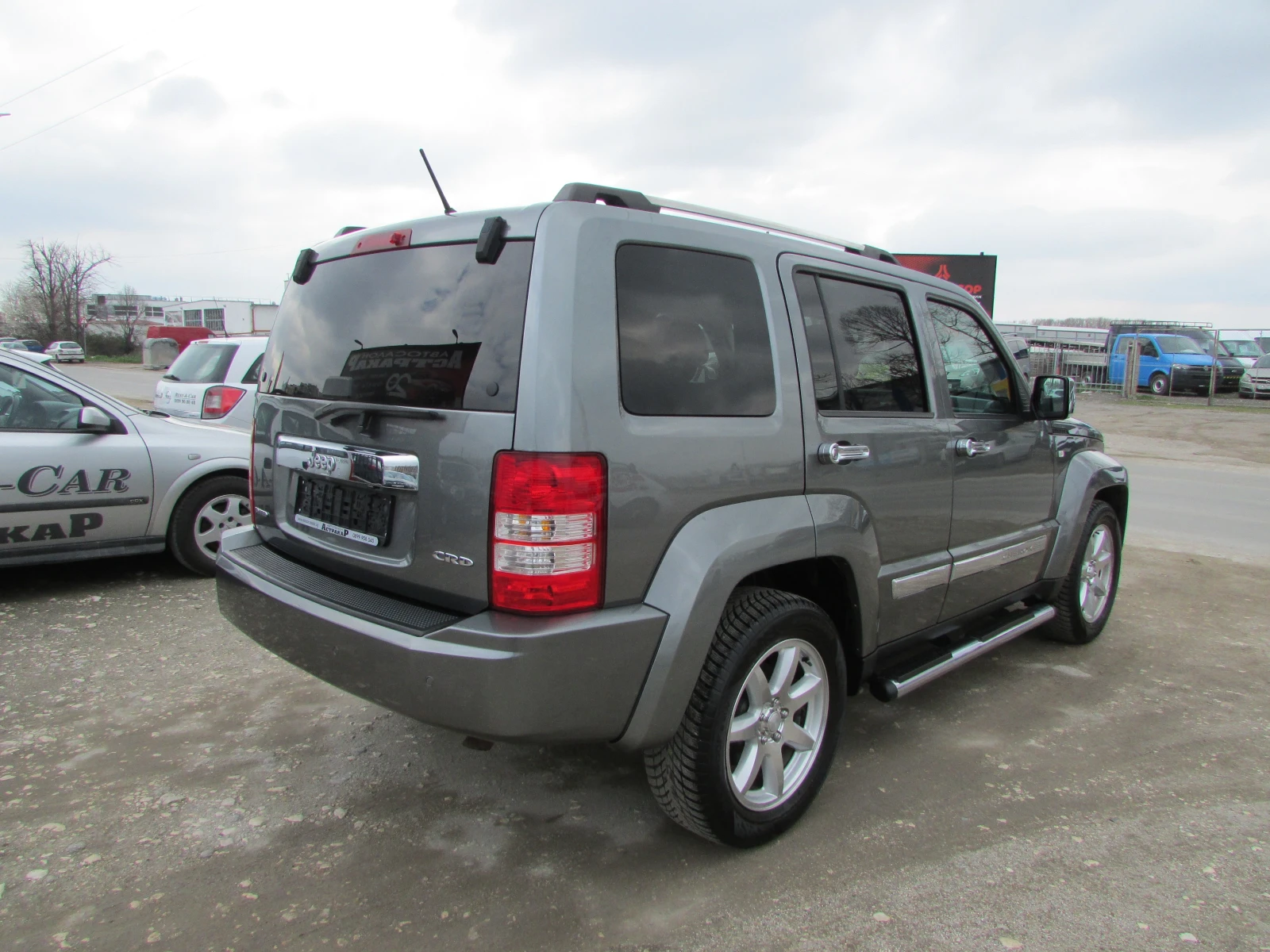 Jeep Cherokee 2.8CRDI EURO5, снимка 5 - Автомобили и джипове - 54091566