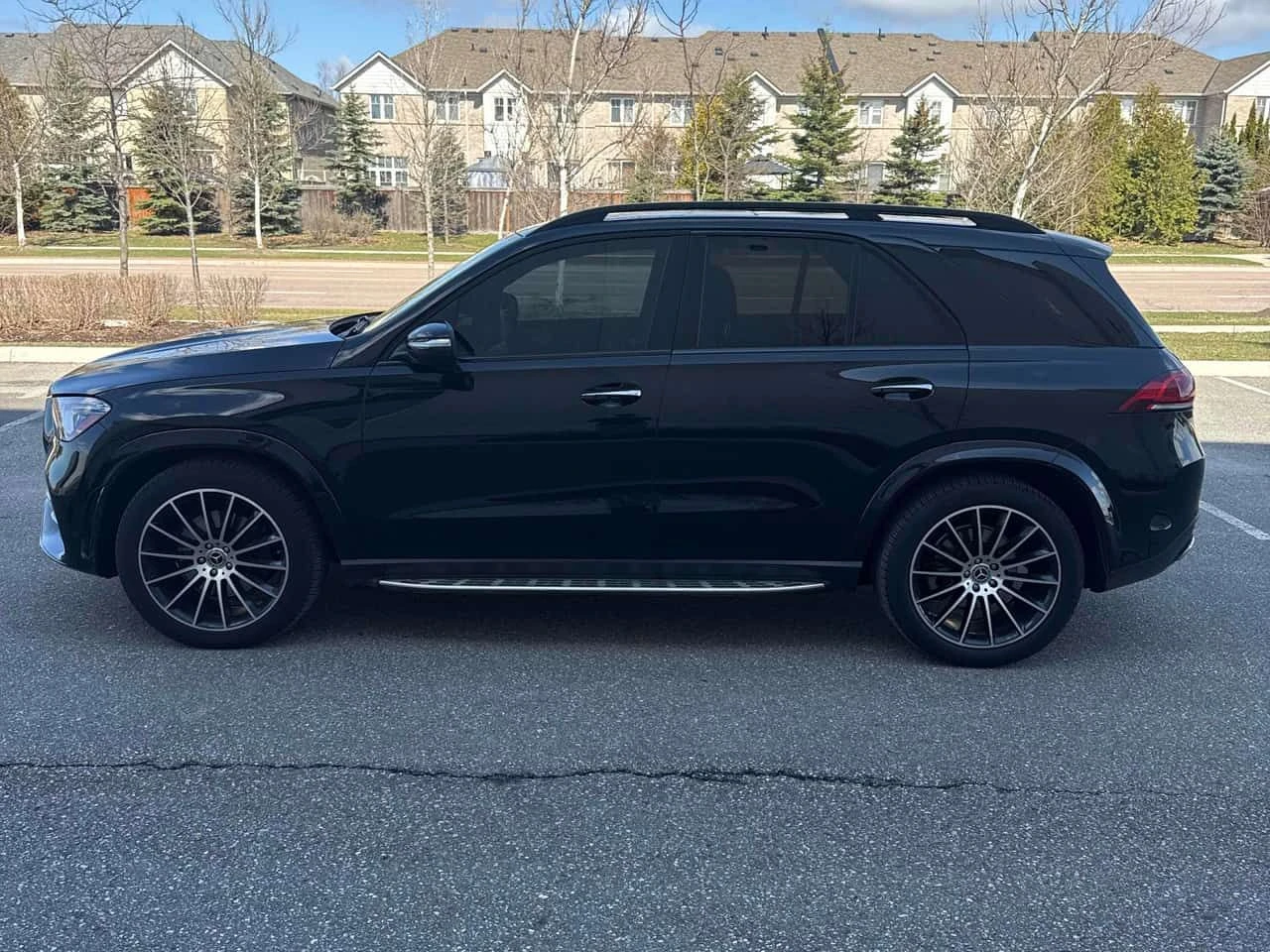 Mercedes-Benz GLE 350 * ПОДГРЕВ* ПАНОРАМА* BURMASTER* , снимка 2 - Автомобили и джипове - 54169106